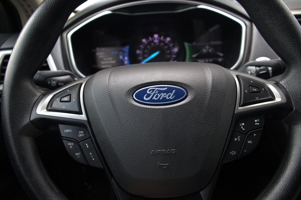 2019 FORD FUSION SE Houston TX