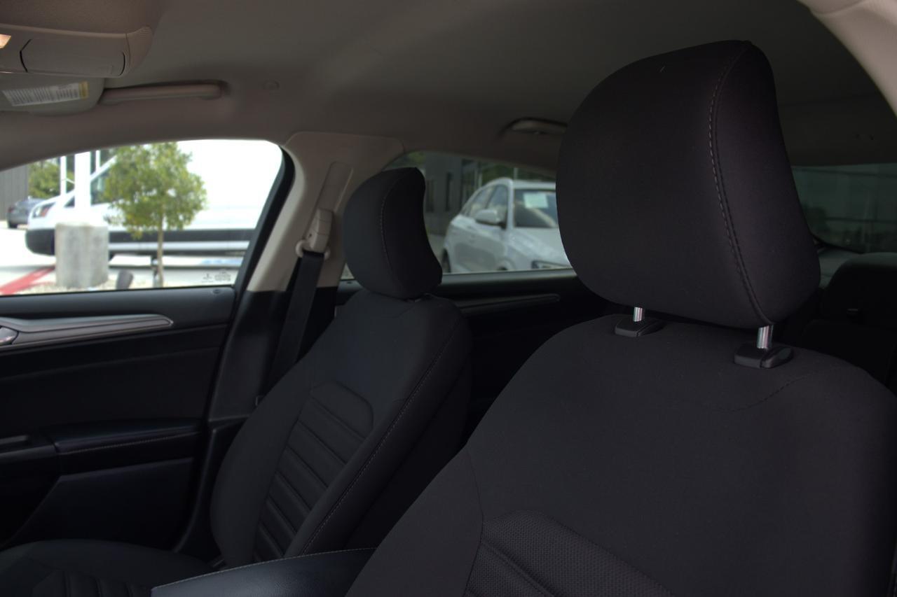2019 FORD FUSION SE Houston TX