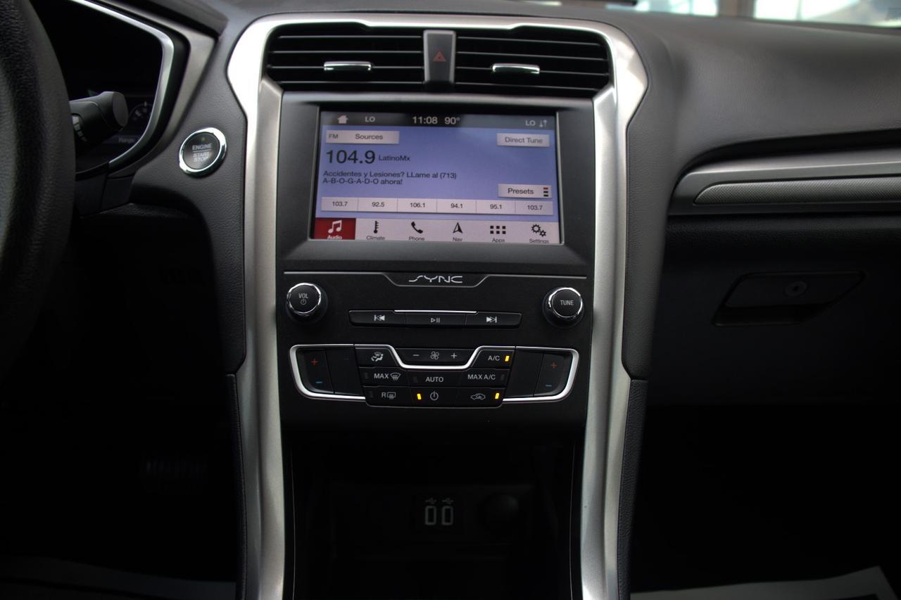2019 FORD FUSION SE Houston TX