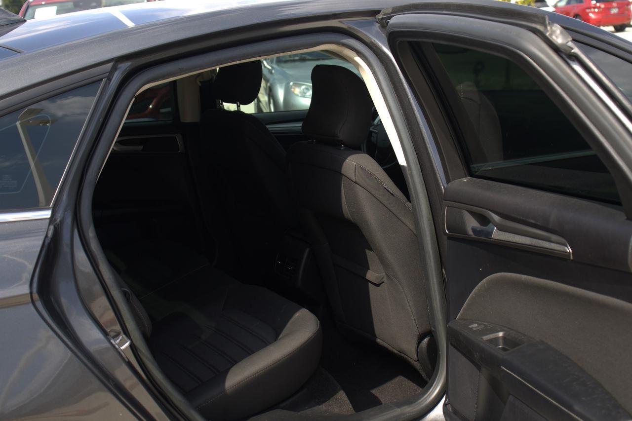 2019 FORD FUSION SE Houston TX