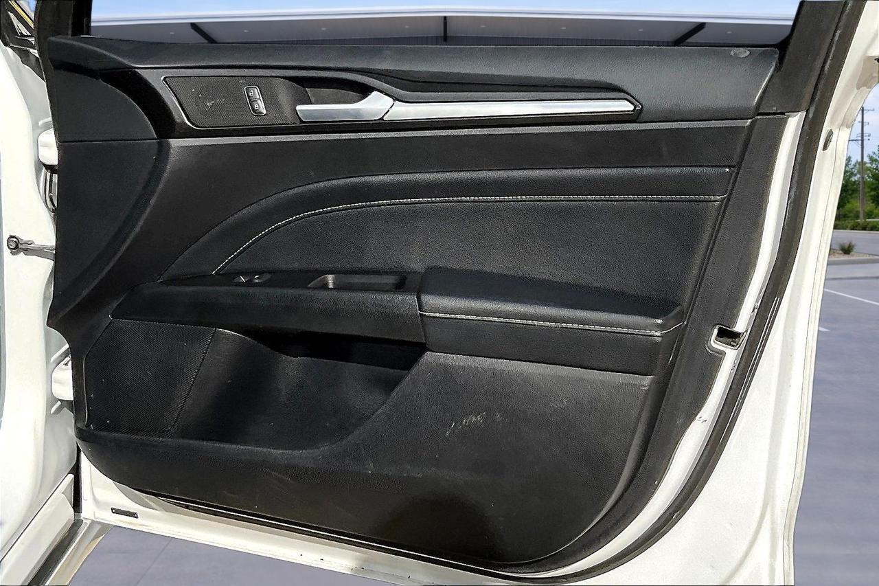 2019 FORD FUSION TITANIUM Houston TX