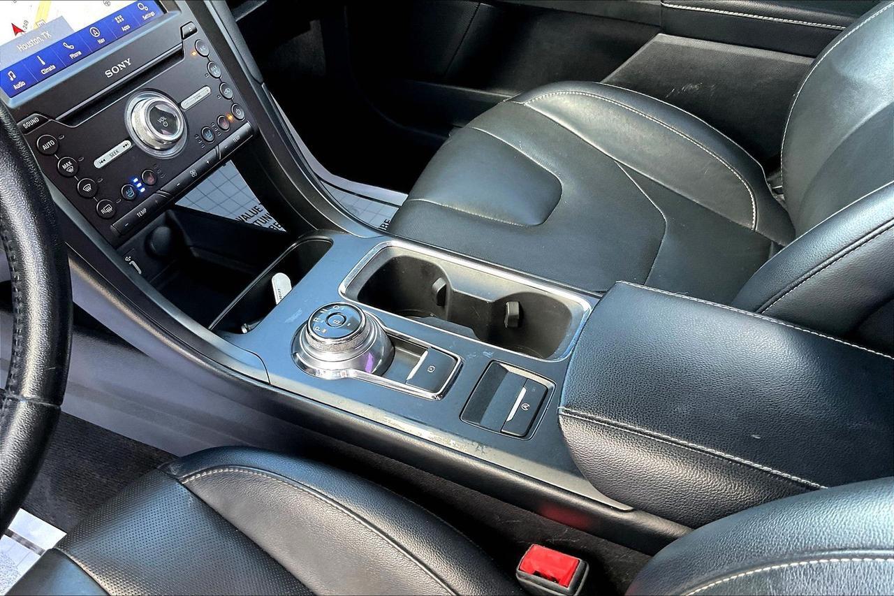 2019 FORD FUSION TITANIUM Houston TX