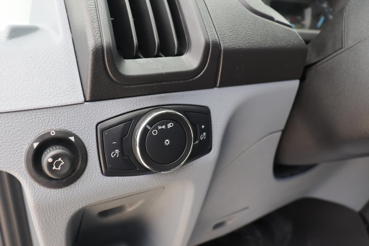 2019 FORD TRANSIT T-150 Houston TX