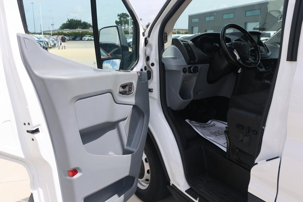 2019 FORD TRANSIT T-150 Houston TX