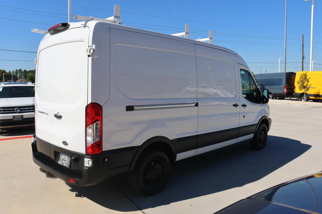2019 Ford Transit photo 4