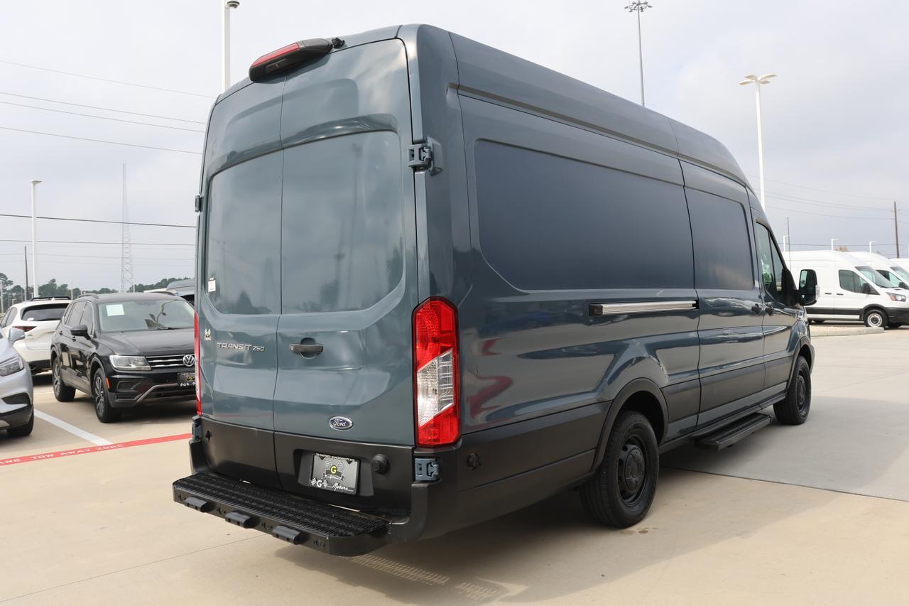2019 FORD TRANSIT T-250 Houston TX