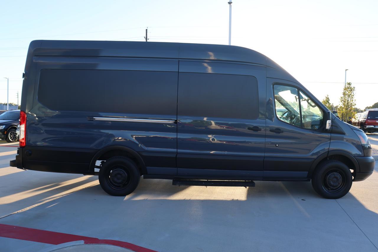 2019 Ford Transit photo 4