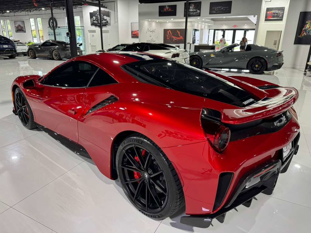 2019 Ferrari 488 Pista Rosso Fuoco paint, Livrea Bianco Avus/Blu Scozia, JBL audio, front lifter, carbon galore AND MORE!!! Fort Lauderdale FL