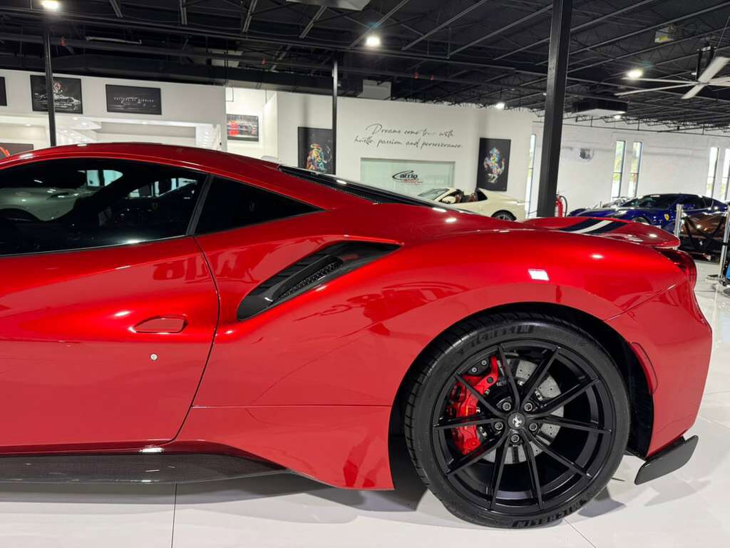 2019 Ferrari 488 Pista Rosso Fuoco paint, Livrea Bianco Avus/Blu Scozia, JBL audio, front lifter, carbon galore AND MORE!!! Fort Lauderdale FL