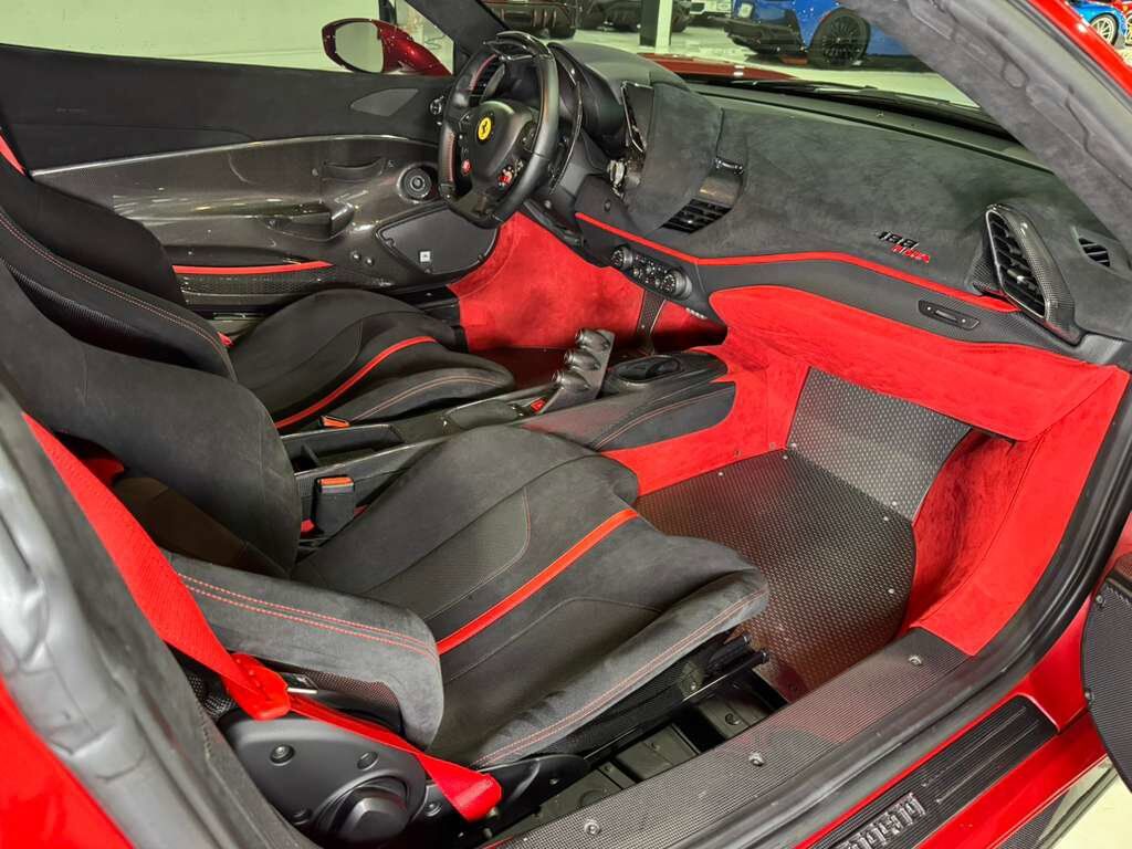 2019 Ferrari 488 Pista Rosso Fuoco paint, Livrea Bianco Avus/Blu Scozia, JBL audio, front lifter, carbon galore AND MORE!!! Fort Lauderdale FL
