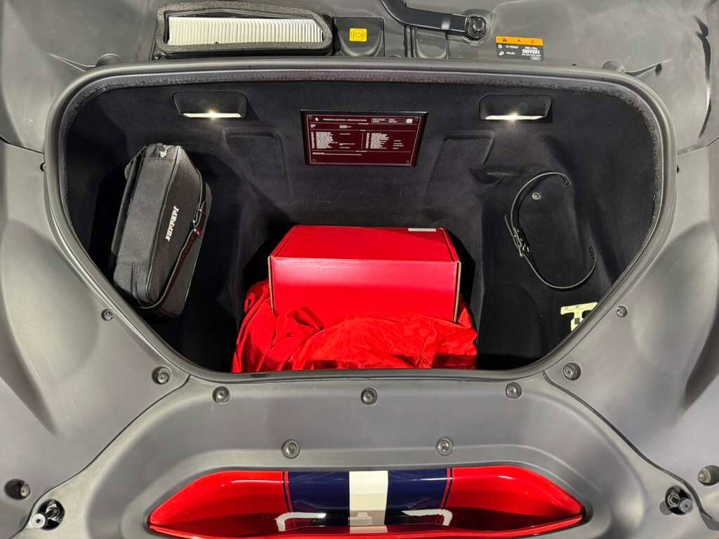 2019 Ferrari 488 Pista Rosso Fuoco paint, Livrea Bianco Avus/Blu Scozia, JBL audio, front lifter, carbon galore AND MORE!!! Fort Lauderdale FL