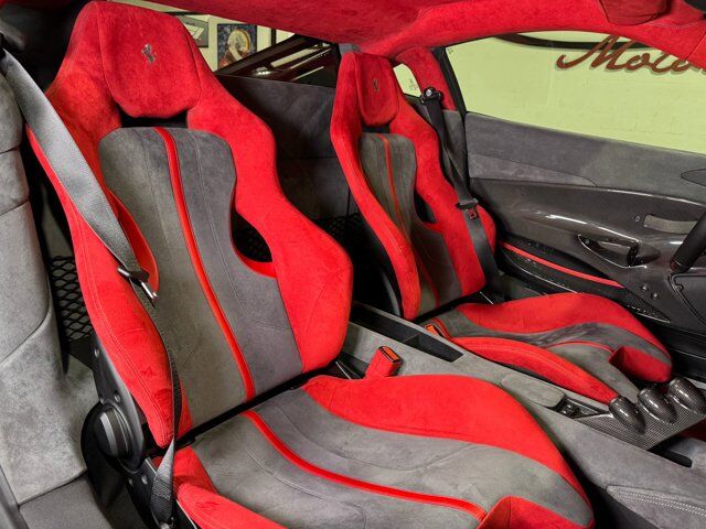 2019 Ferrari 488 Pista WARRANTY TILL 06/26/26! Extra-Range paint, extra-range interior, carbon galore AND MUCH MORE! Fort Lauderdale FL