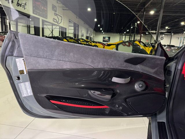 2019 Ferrari 488 Pista WARRANTY TILL 06/26/26! Extra-Range paint, extra-range interior, carbon galore AND MUCH MORE! Fort Lauderdale FL
