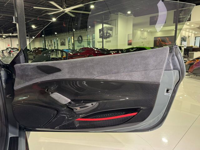 2019 Ferrari 488 Pista WARRANTY TILL 06/26/26! Extra-Range paint, extra-range interior, carbon galore AND MUCH MORE! Fort Lauderdale FL