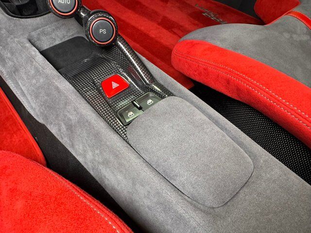 2019 Ferrari 488 Pista WARRANTY TILL 06/26/26! Extra-Range paint, extra-range interior, carbon galore AND MUCH MORE! Fort Lauderdale FL