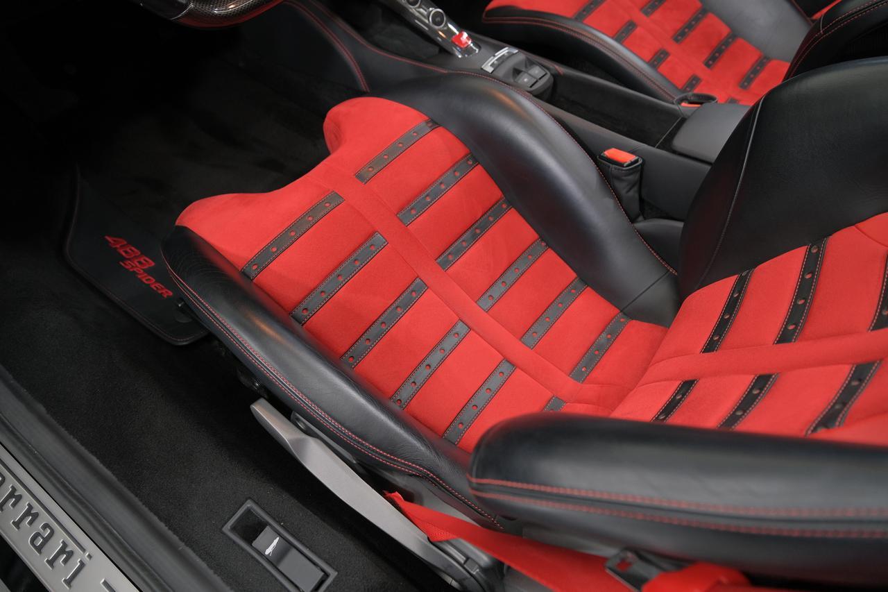 2019 Ferrari 488 Spider Base Miami FL