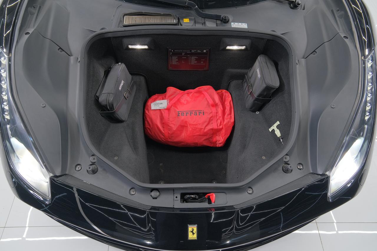 2019 Ferrari 488 Spider Base Miami FL