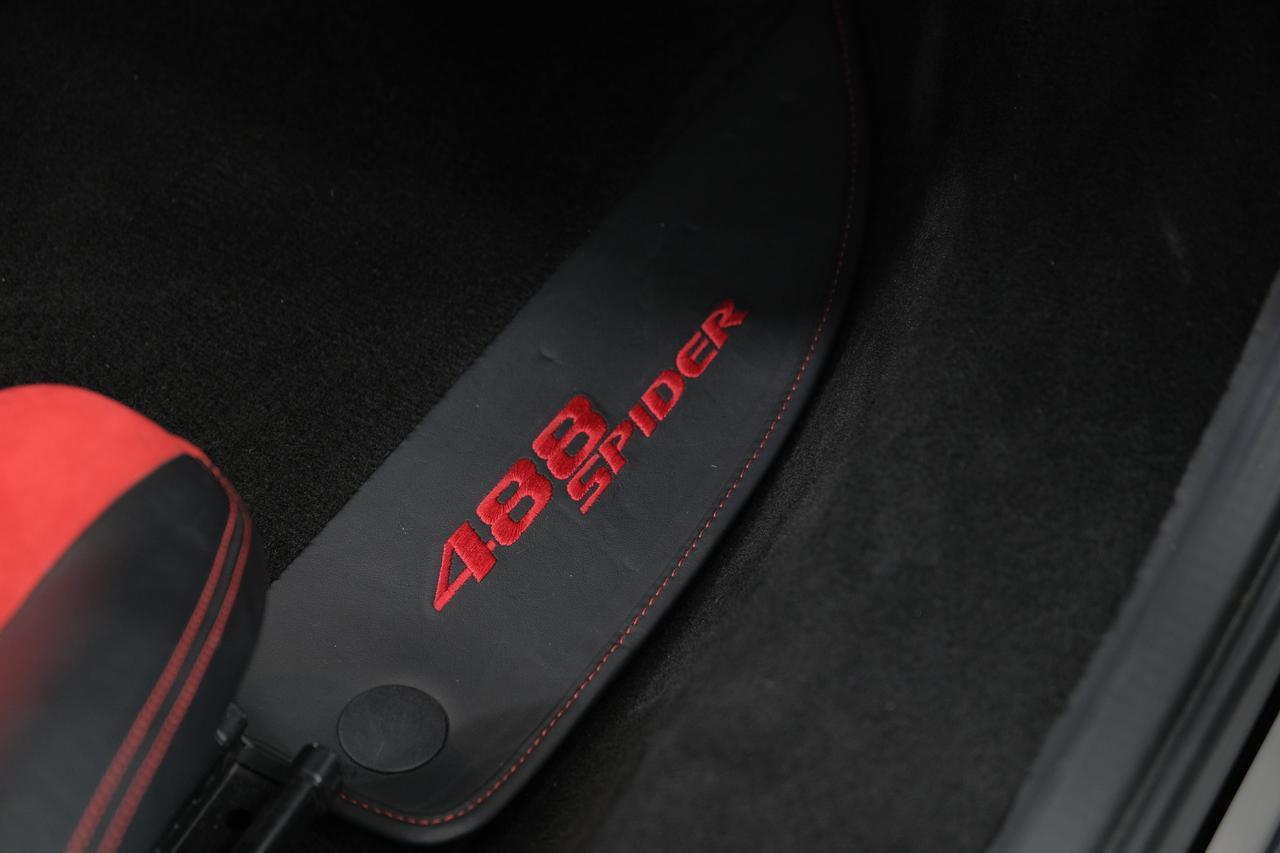 2019 Ferrari 488 Spider Base Miami FL