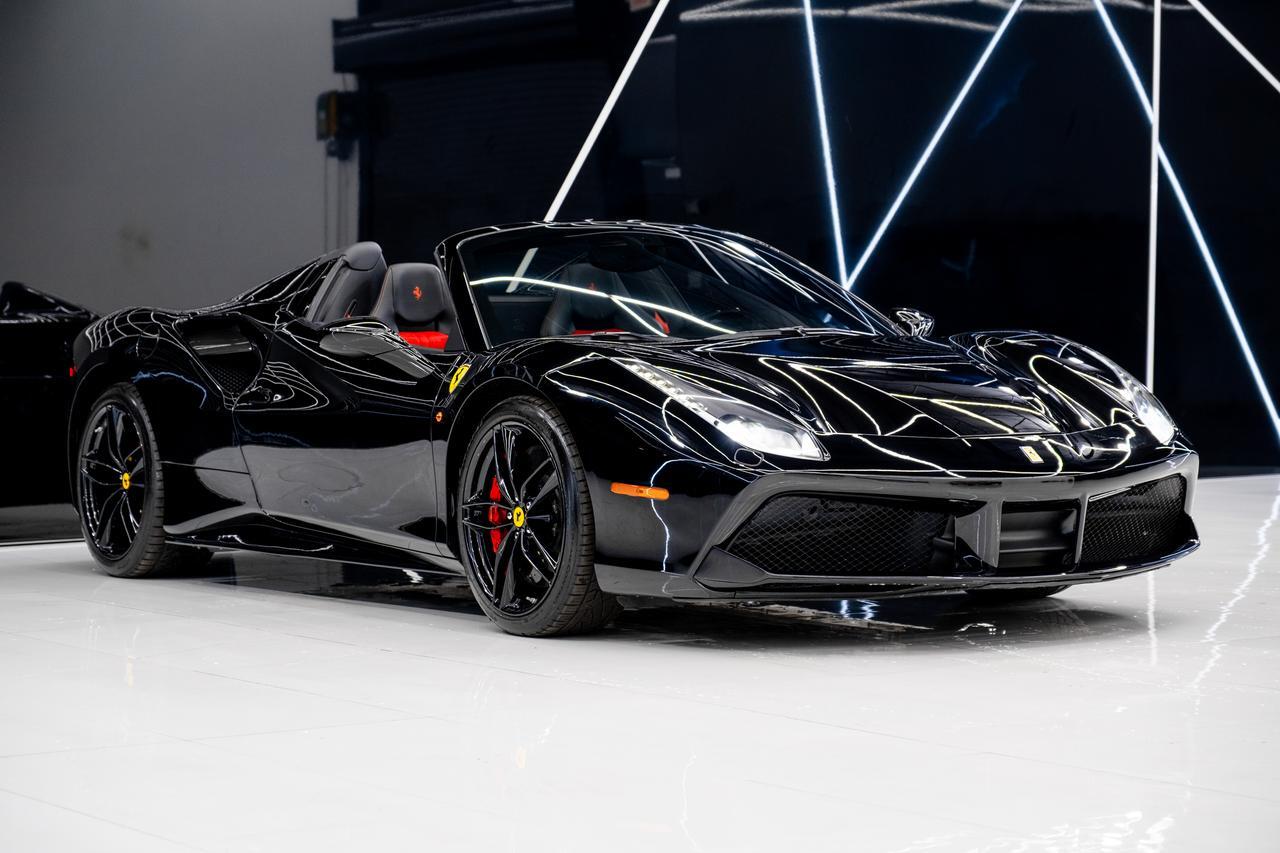 2019 Ferrari 488 Spider Base
