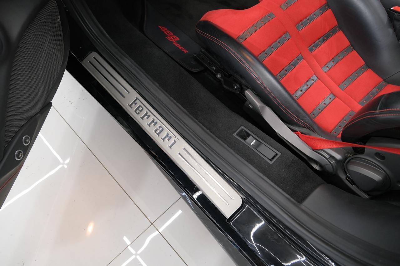 2019 Ferrari 488 Spider Base Miami FL