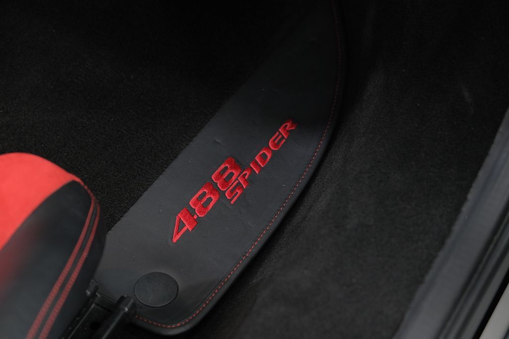 2019 Ferrari 488 Spider Miami FL