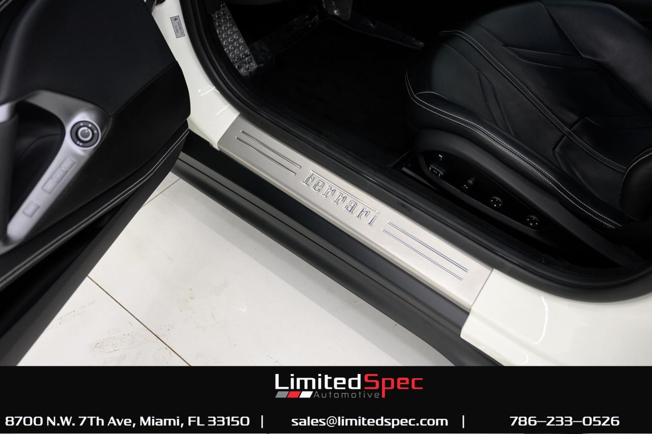 2019 Ferrari 812 Superfast Coupe 2D Miami FL