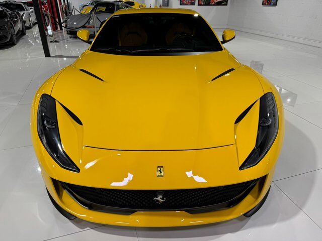 2019 Ferrari 812 Superfast Giallo Modena paint, Beige Tradizione interior, front lifter, Daytona seats, carbon galore AND MORE! Fort Lauderdale FL