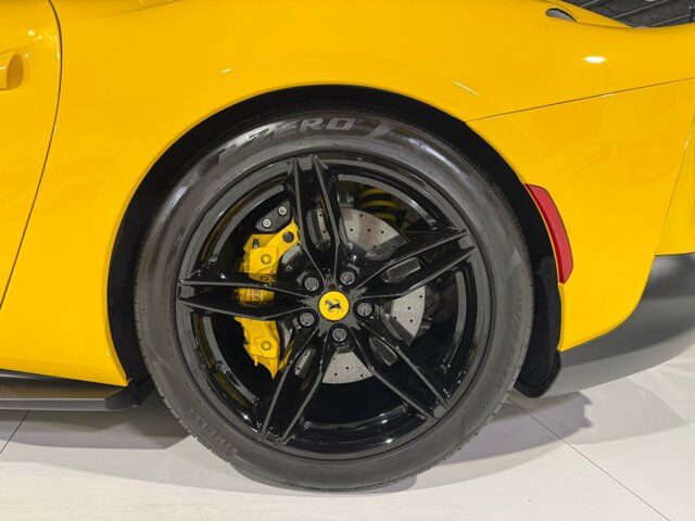 2019 Ferrari 812 Superfast Giallo Modena paint, Beige Tradizione interior, front lifter, Daytona seats, carbon galore AND MORE! Fort Lauderdale FL