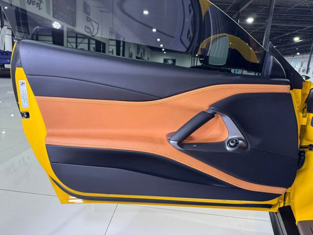 2019 Ferrari 812 Superfast Giallo Modena paint, Beige Tradizione interior, front lifter, Daytona seats, carbon galore AND MORE! Fort Lauderdale FL