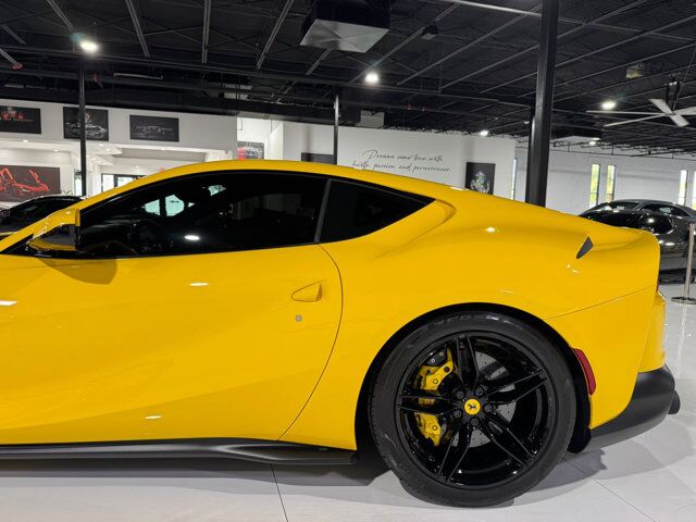 2019 Ferrari 812 Superfast Giallo Modena paint, Beige Tradizione interior, front lifter, Daytona seats, carbon galore AND MORE! Fort Lauderdale FL