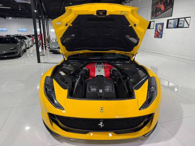 2019 Ferrari 812 Superfast Giallo Modena paint, Beige Tradizione interior, front lifter, Daytona seats, carbon galore AND MORE! Fort Lauderdale FL