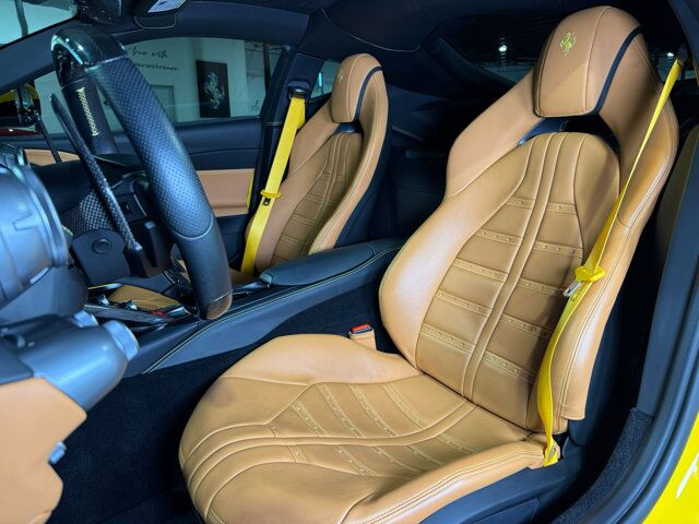 2019 Ferrari 812 Superfast Giallo Modena paint, Beige Tradizione interior, front lifter, Daytona seats, carbon galore AND MORE! Fort Lauderdale FL