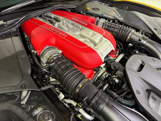 2019 Ferrari 812 Superfast Giallo Modena paint, Beige Tradizione interior, front lifter, Daytona seats, carbon galore AND MORE! Fort Lauderdale FL
