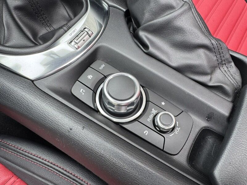 2019 Fiat 124 Spider Abarth Willow Grove PA