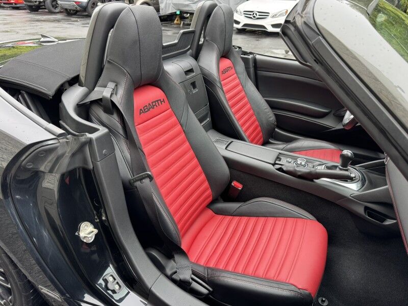 2019 Fiat 124 Spider Abarth Willow Grove PA