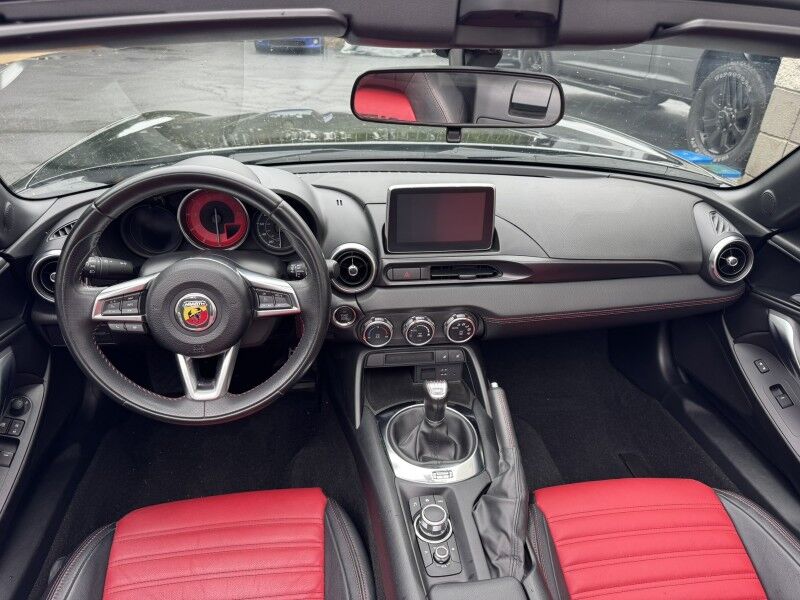 2019 Fiat 124 Spider Abarth Willow Grove PA