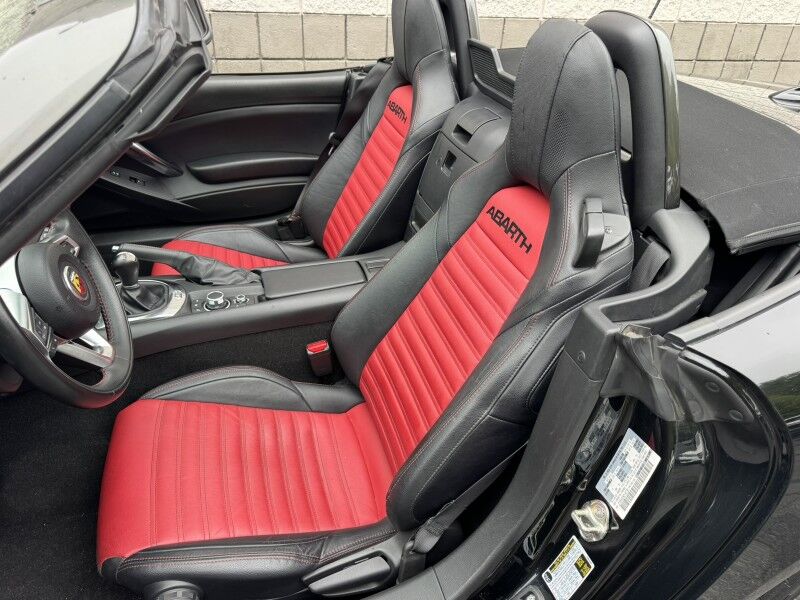 2019 Fiat 124 Spider Abarth Willow Grove PA