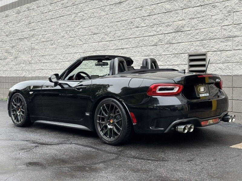 2019 Fiat 124 Spider Abarth Willow Grove PA