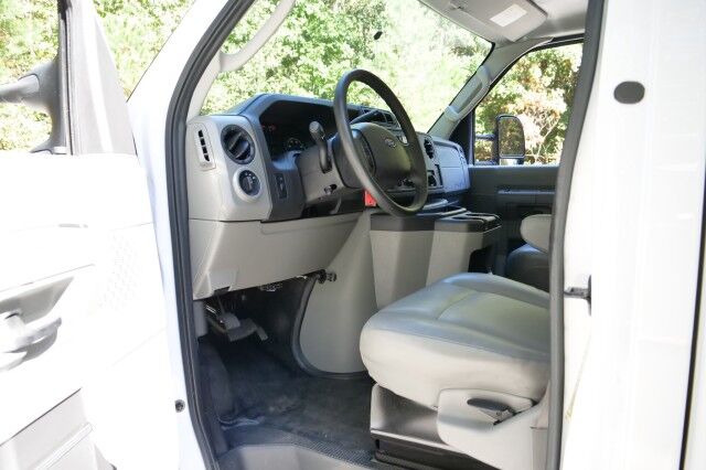 2019 Ford E-350 / Unicell Box Van / DRW / Shelving & Ramp! High Point NC