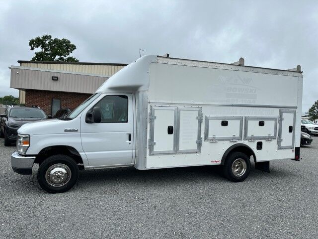 2019 Ford E-450 DRW Workport Service Body w/ Ladder Rack