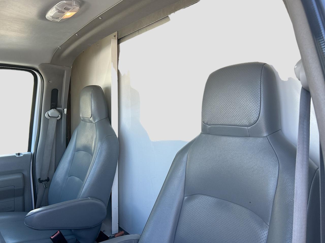2019 Ford E-Series Cutaway E-350 DRW WB Venice FL