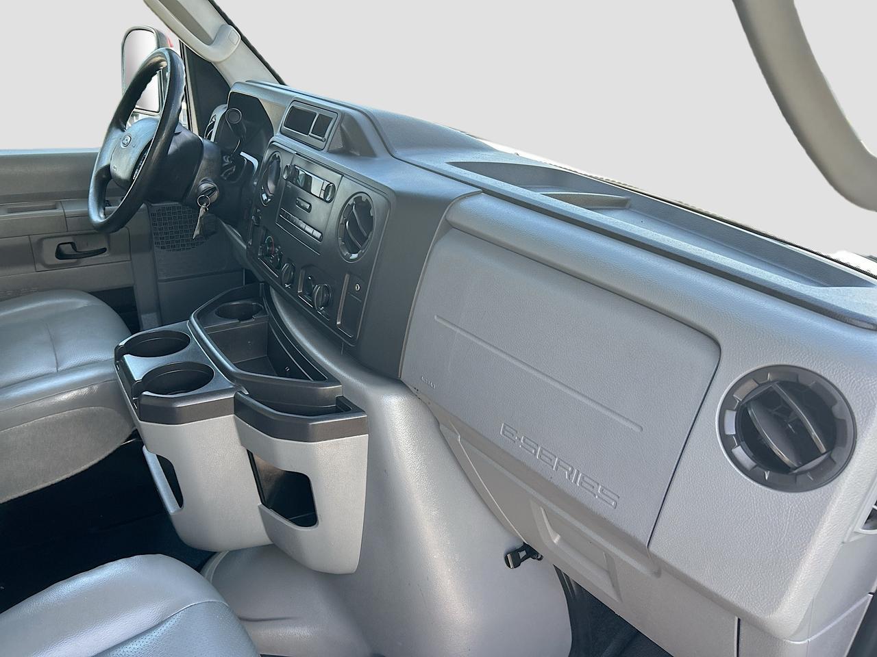 2019 Ford E-Series Cutaway E-350 DRW WB Venice FL