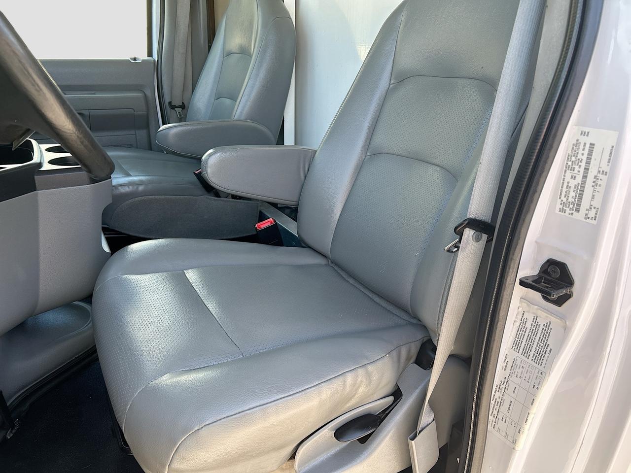 2019 Ford E-Series Cutaway E-350 DRW WB Venice FL