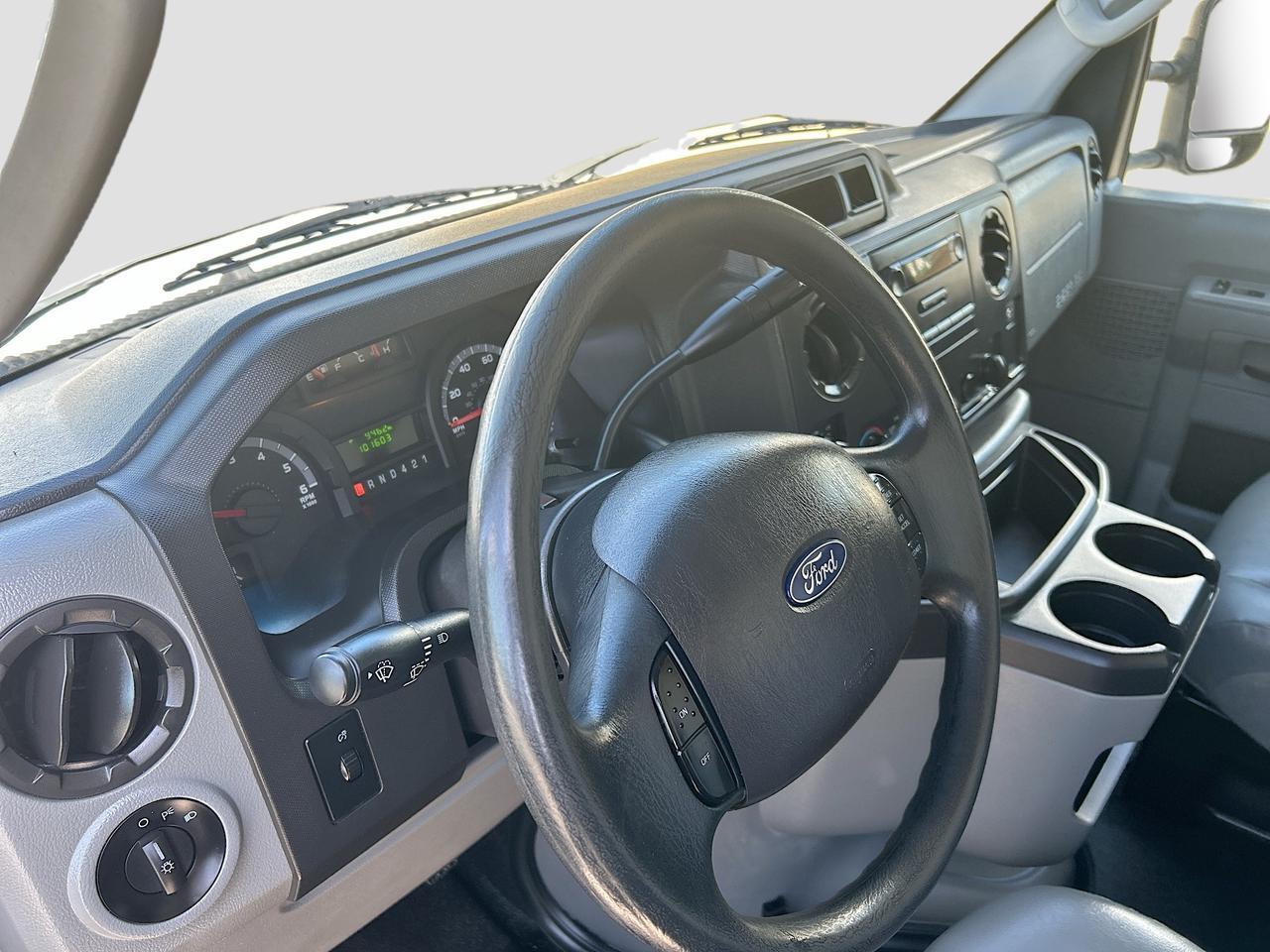 2019 Ford E-Series Cutaway E-350 DRW WB Venice FL