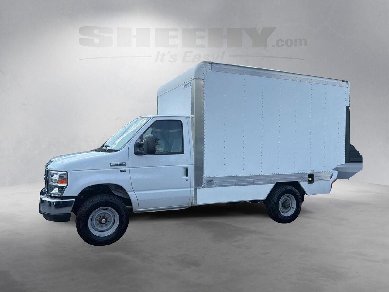 2019 Ford E-Series Cutaway E-350 SRW 138" WB