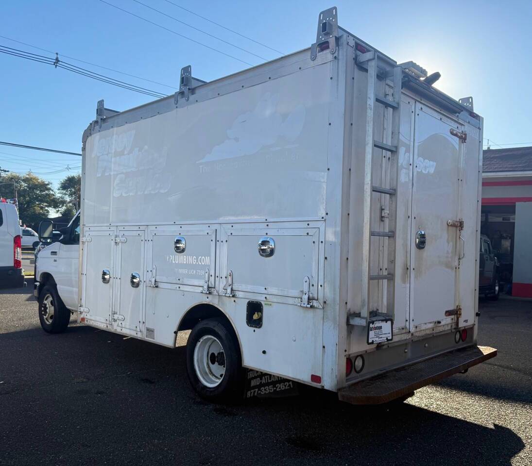 2019 Ford E-Series E 350 SD 2dr 158 in. WB DRW Cutaway Chassis Edison NJ