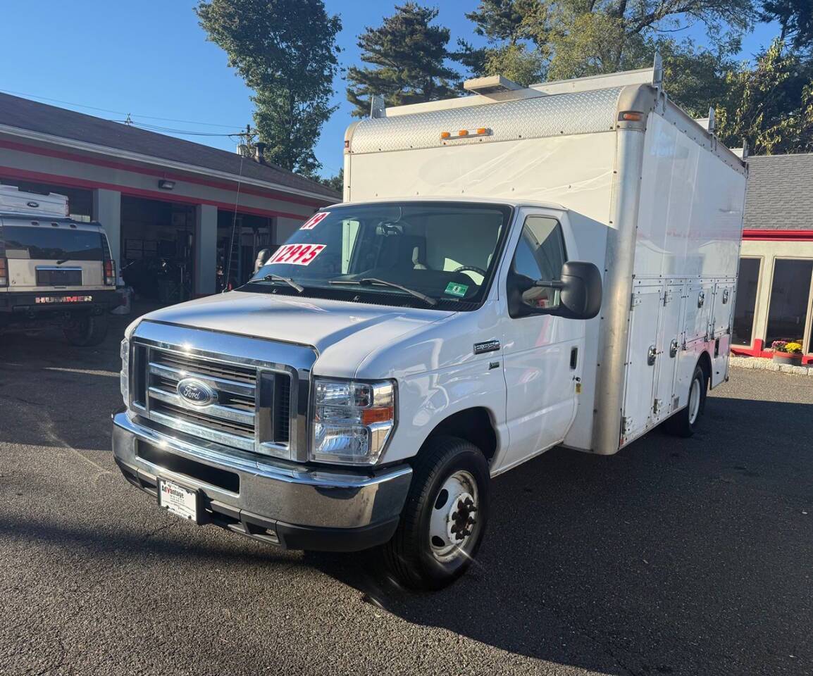 2019 Ford E-Series E 350 SD 2dr 158 in. WB DRW Cutaway Chassis Edison NJ