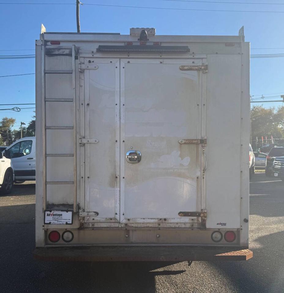 2019 Ford E-Series E 350 SD 2dr 158 in. WB DRW Cutaway Chassis Edison NJ