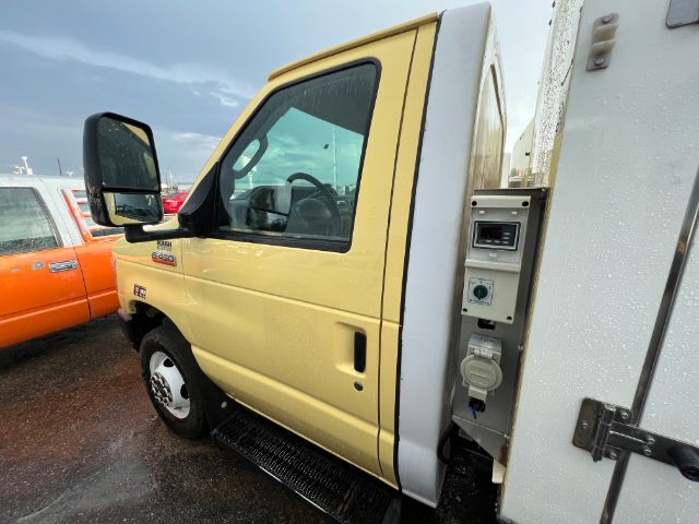 2019 Ford Econoline E450 Laredo TX