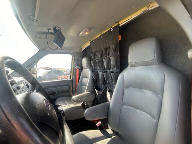 2019 Ford Econoline E450 Laredo TX
